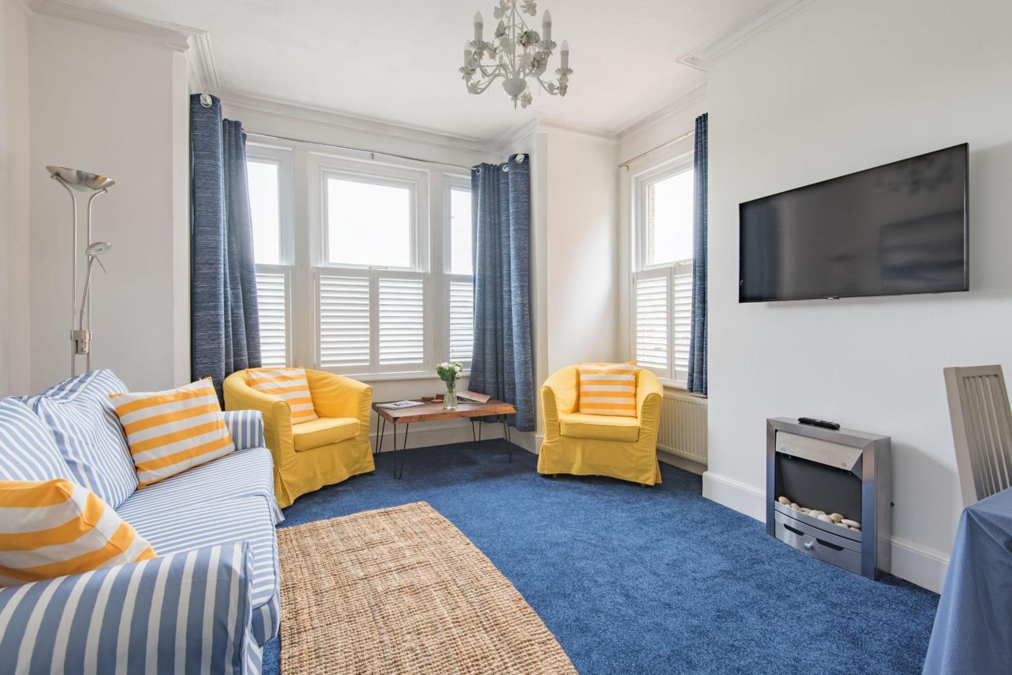 Southbeach By Bloom Stays Hythe  Bagian luar foto