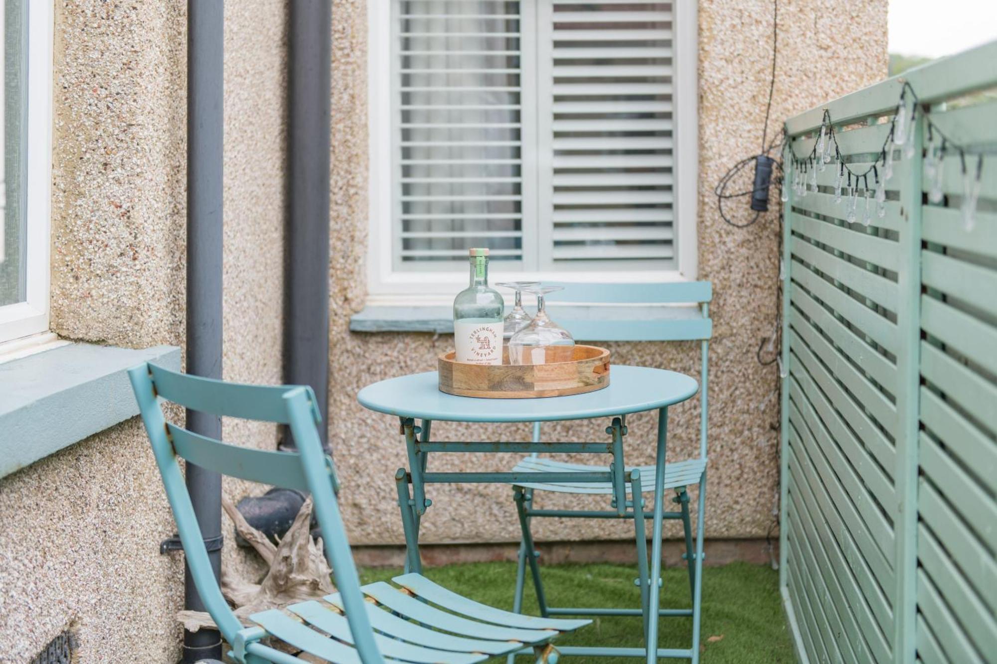 Southbeach By Bloom Stays Hythe  Bagian luar foto